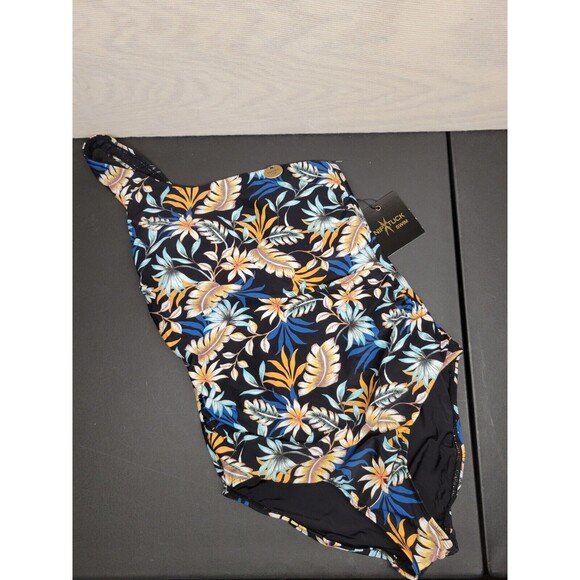 Nip Tuck Size 6 One Shoulder Swimsuit Multifit Cup One Piece Floral New - Picture 1 of 7